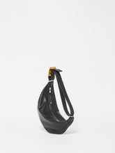 Leather Moonbag in Noir, Jack Gomme